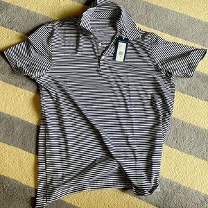 Vineyard Vines performance polo
